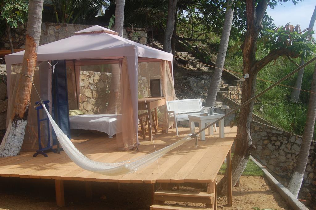 Cocos Camp Hotel Акапулко Стая снимка