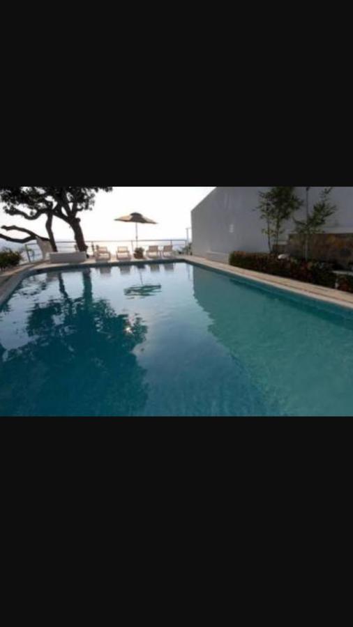 Cocos Camp Hotel Акапулко Стая снимка